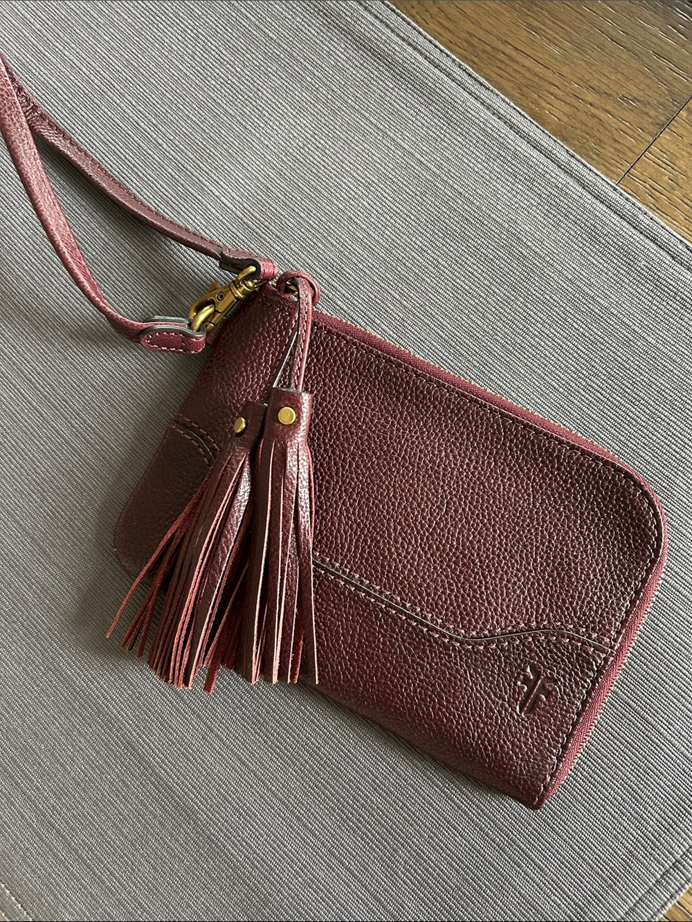 Frye Paige Wristlet
